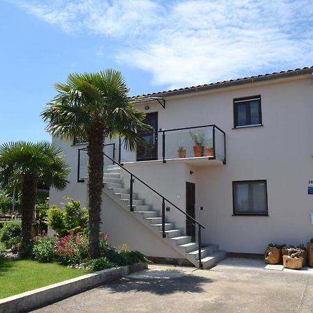 Apartments Aki Malinska Εξωτερικό φωτογραφία