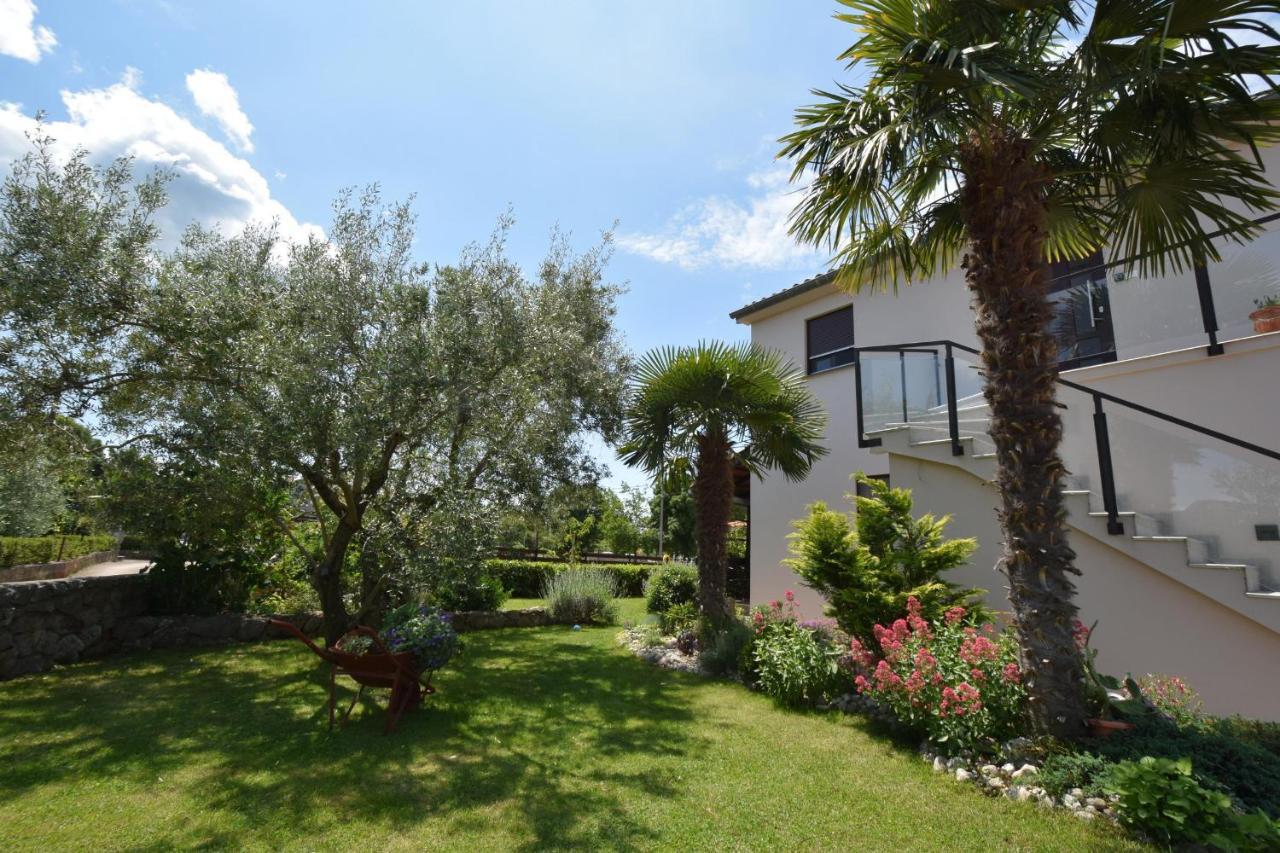 Apartments Aki Malinska Εξωτερικό φωτογραφία