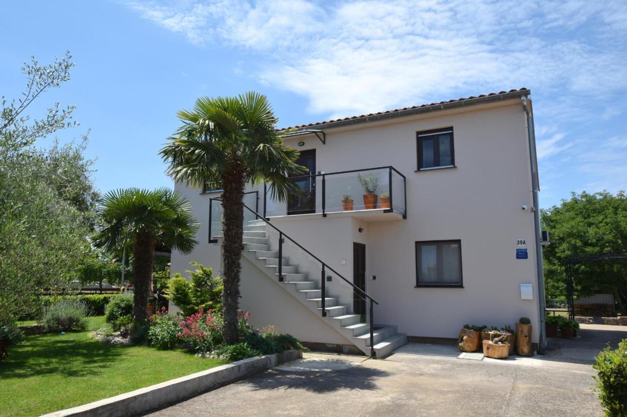 Apartments Aki Malinska Εξωτερικό φωτογραφία