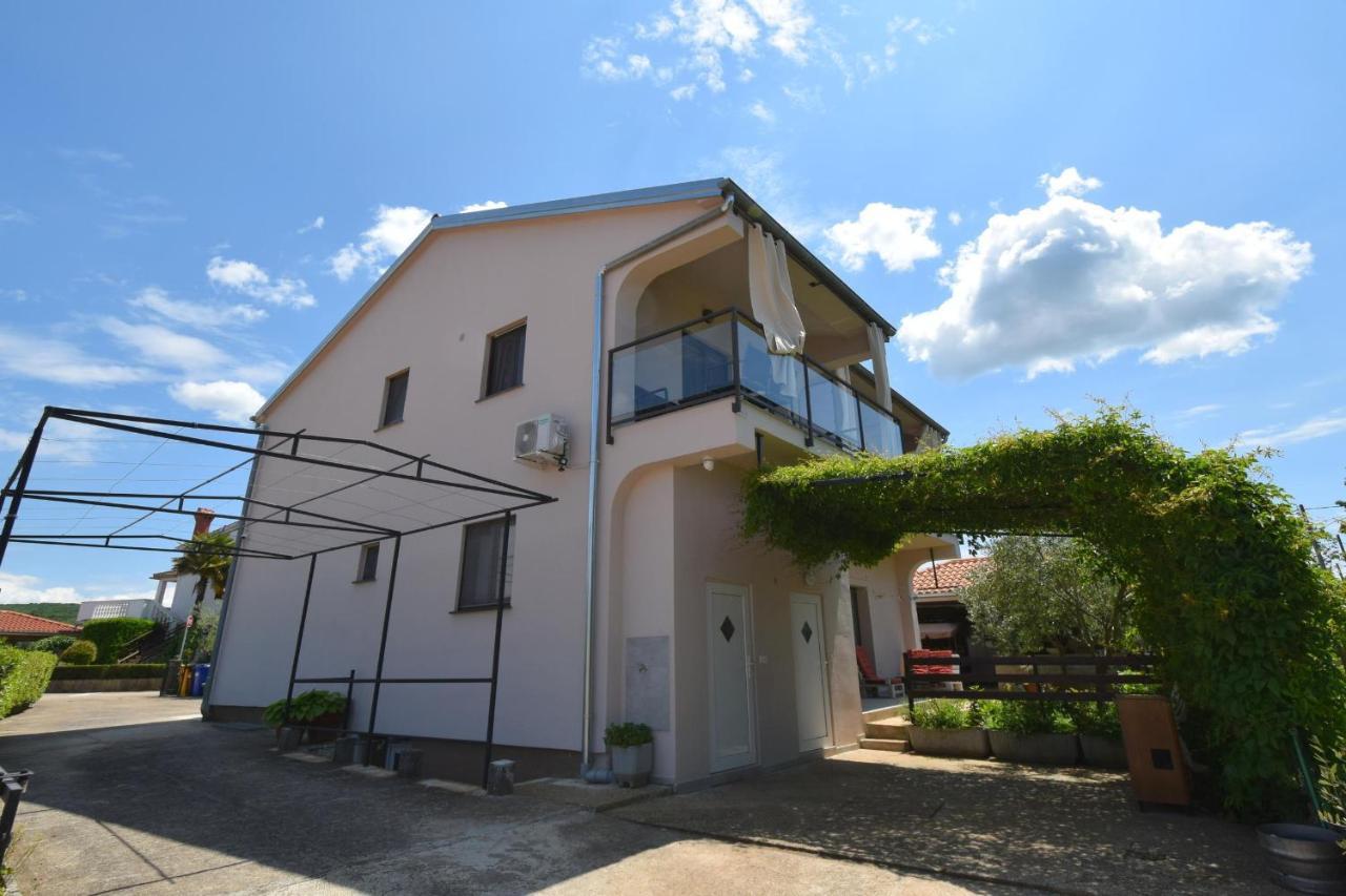 Apartments Aki Malinska Εξωτερικό φωτογραφία