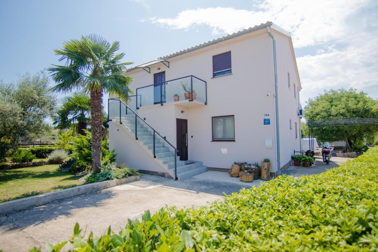 Apartments Aki Malinska Εξωτερικό φωτογραφία