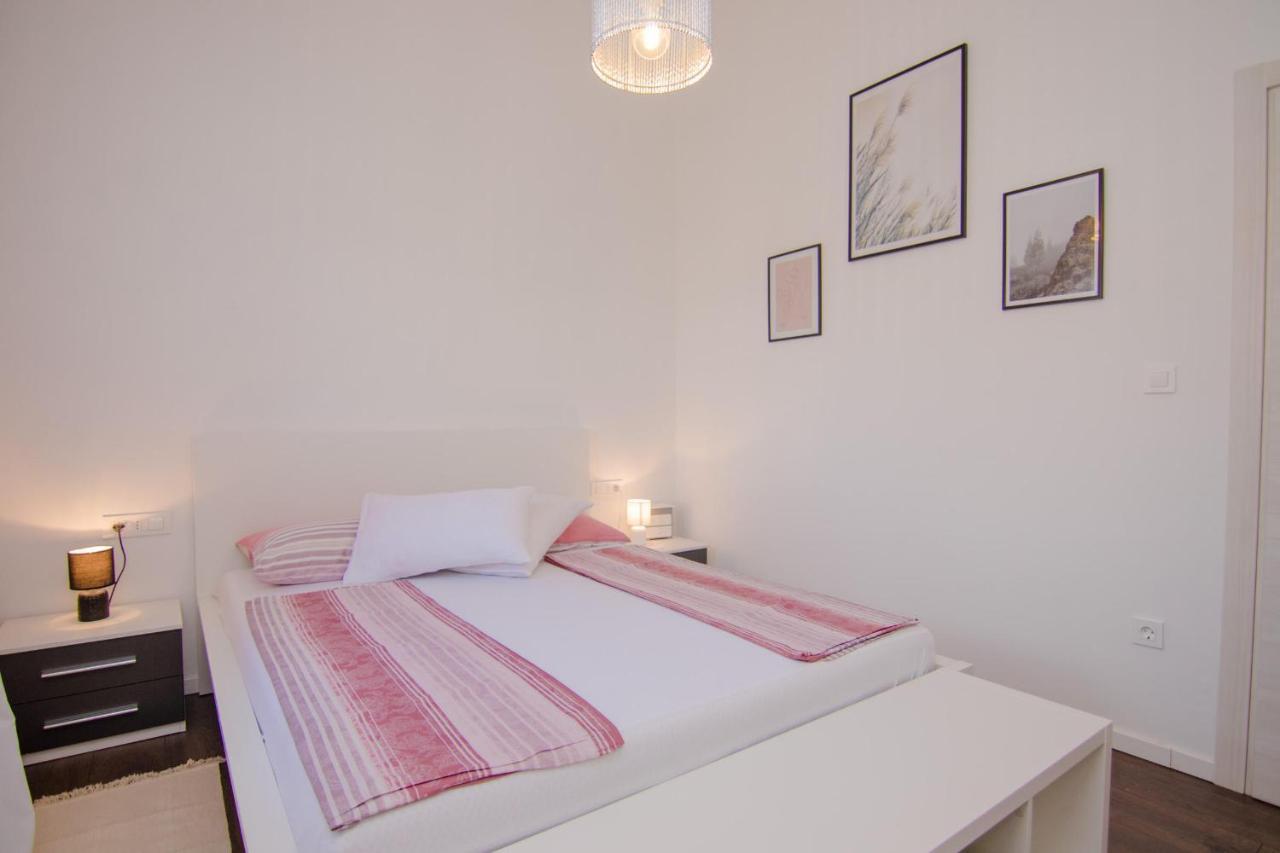 Apartments Aki Malinska Εξωτερικό φωτογραφία