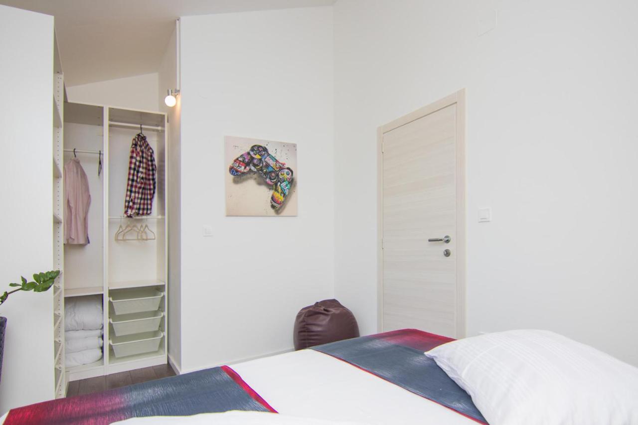 Apartments Aki Malinska Εξωτερικό φωτογραφία