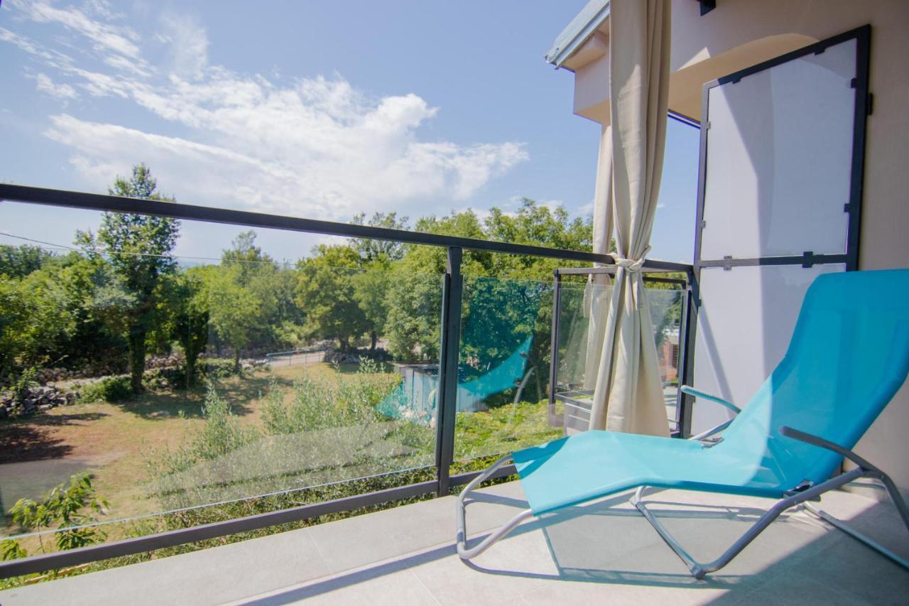Apartments Aki Malinska Εξωτερικό φωτογραφία